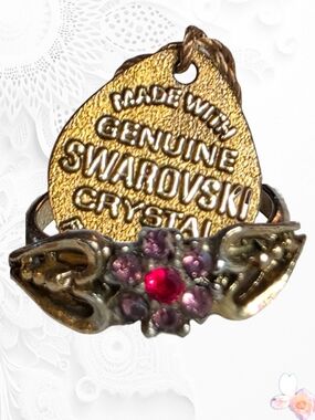 Vintage Made With Genuine Swarovski Crystal Floral Ring Pink Red Size 6.5